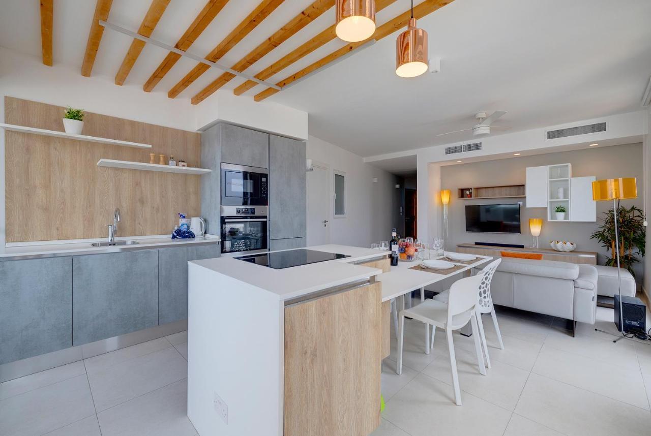 Stunning In A Location With Views Appartement *